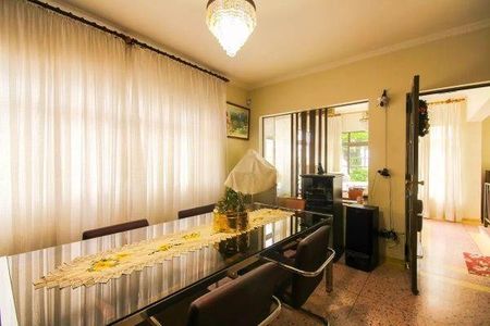 Casa à venda com 3 quartos, 194m² em Vila Matilde, São Paulo