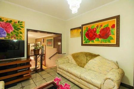 Casa à venda com 3 quartos, 194m² em Vila Matilde, São Paulo