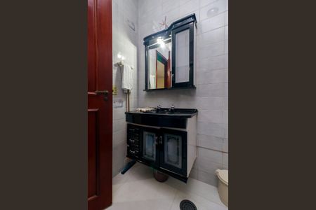 Casa para alugar com 90m², 3 quartos e 1 vaga Casa para alugar com 90m², 3 quartos e 1 vagaBanheiro 2