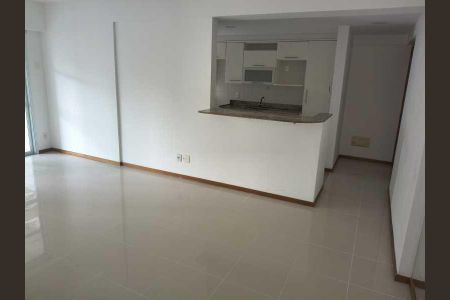 Apartamento à venda com 92m², 3 quartos e 1 vaga