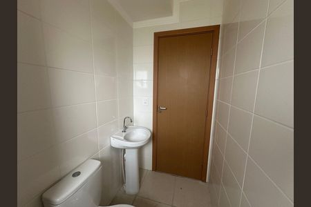 Apartamento para alugar com 46m², 2 quartos e 1 vaga Apartamento para alugar com 46m², 2 quartos e 1 vagaBanheiro