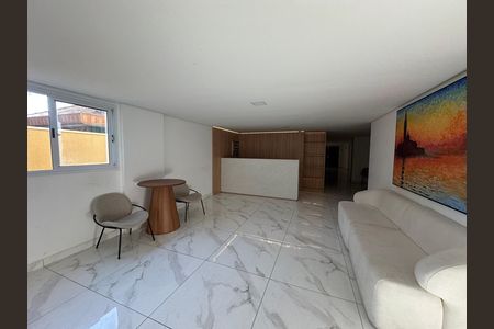 Apartamento para alugar com 46m², 2 quartos e 1 vaga Apartamento para alugar com 46m², 2 quartos e 1 vagaHall de entrada