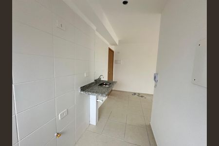 Cozinha de apartamento para alugar com 2 quartos, 46m² em Parque Sao Vicente, São Vicente
