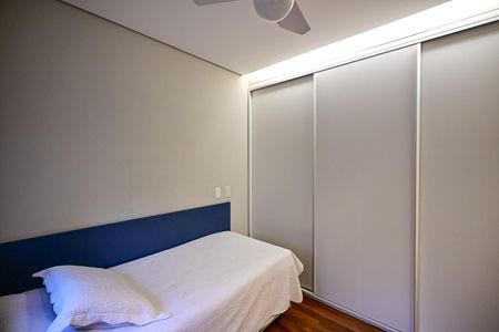 Apartamento à venda com 168m², 3 quartos e 3 vagasSuíte 1