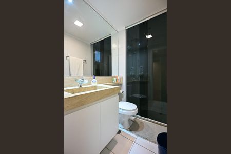 Apartamento à venda com 168m², 3 quartos e 3 vagasBanheiro Suíte 1