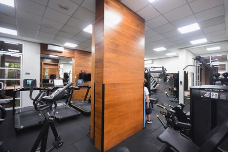 Apartamento à venda com 168m², 3 quartos e 3 vagas Apartamento à venda com 168m², 3 quartos e 3 vagasAcademia