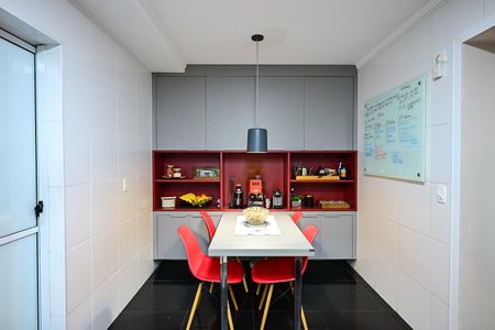 Apartamento à venda com 168m², 3 quartos e 3 vagasCozinha
