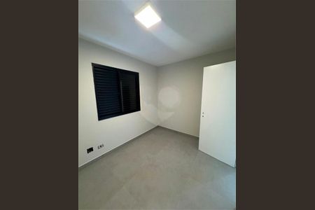 Apartamento à venda com 72m², 3 quartos e sem vaga