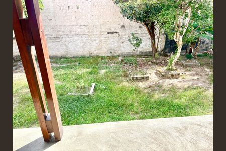 Casa à venda com 490m², 4 quartos e 3 vagas Casa à venda com 490m², 4 quartos e 3 vagasQuintal