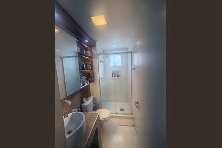 Apartamento à venda com 87m², 2 quartos e 2 vagasBanheiro 