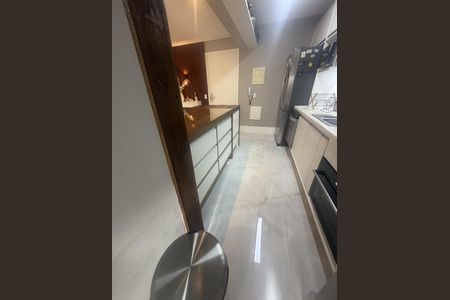 Apartamento à venda com 87m², 2 quartos e 2 vagasCozinha