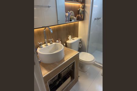 Apartamento à venda com 87m², 2 quartos e 2 vagasBanheiro 