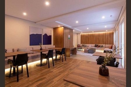 Apartamento à venda com 28m², 1 quarto e sem vagaÁrea externa