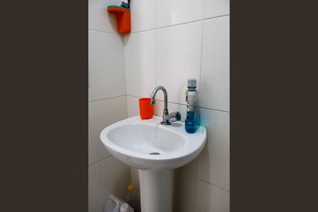 Banheiro de apartamento à venda com 1 quarto, 27m² em Conceicao, Osasco