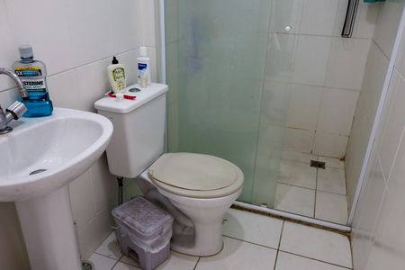Banheiro de apartamento à venda com 1 quarto, 27m² em Conceicao, Osasco