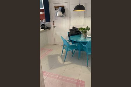 Apartamento para alugar com 237m², 3 quartos e 3 vagas Apartamento para alugar com 237m², 3 quartos e 3 vagasCozinha