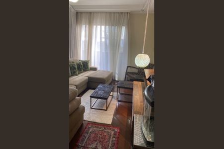 Apartamento para alugar com 237m², 3 quartos e 3 vagas Apartamento para alugar com 237m², 3 quartos e 3 vagasSala