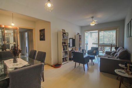 Sala de apartamento à venda com 3 quartos, 94m² em Azenha, Porto Alegre