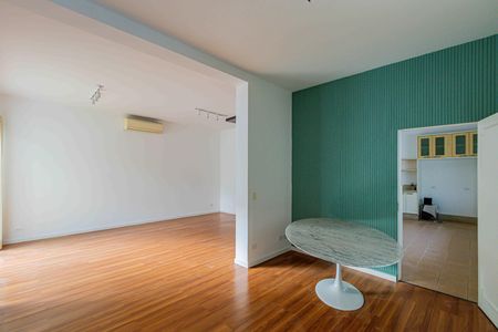 Sala de casa para alugar com 4 quartos, 240m² em Lapa, São Paulo