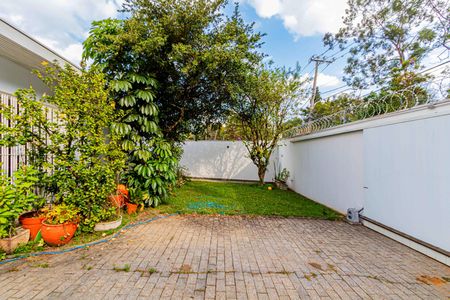 Casa para alugar com 240m², 4 quartos e 3 vagas Casa para alugar com 240m², 4 quartos e 3 vagasGaragem/Jardim