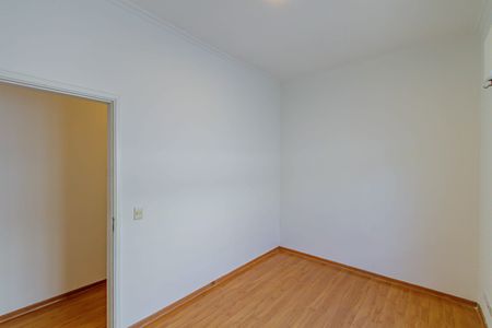 Casa para alugar com 240m², 4 quartos e 3 vagas Casa para alugar com 240m², 4 quartos e 3 vagasQuarto 01