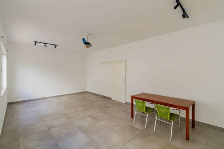 Casa para alugar com 240m², 4 quartos e 3 vagas Casa para alugar com 240m², 4 quartos e 3 vagasSalão de festas