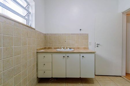 Casa para alugar com 240m², 4 quartos e 3 vagas Casa para alugar com 240m², 4 quartos e 3 vagasSuite - Banheiro