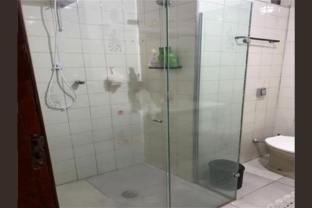 Casa à venda com 2 quartos, 127m² em Vila Nivi, São Paulo