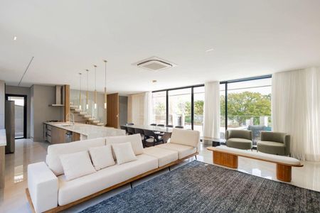 Casa à venda com 4 quartos, 415m² em Residencial Tambore III, Santana de Parnaíba