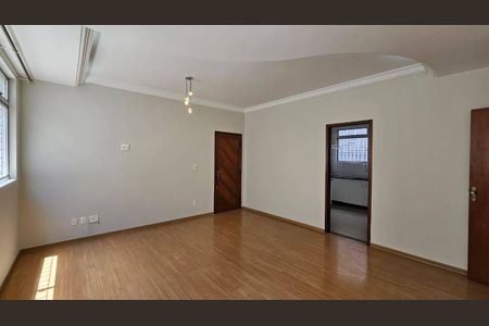 Apartamento à venda com 3 quartos, 78m² em Maria Virgínia, Belo Horizonte
