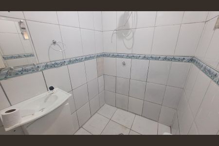 Casa para alugar com 50m², 1 quarto e sem vaga Casa para alugar com 50m², 1 quarto e sem vagaBanheiro