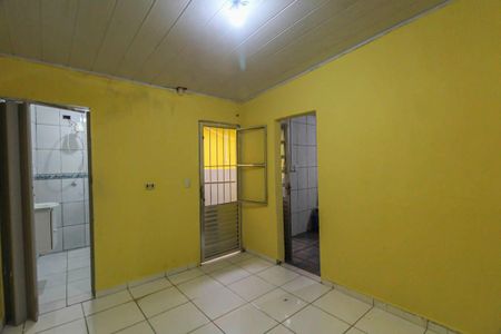 Quarto  de casa para alugar com 1 quarto, 50m² em Fazenda da Juta, São Paulo
