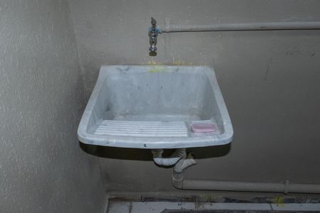 Casa para alugar com 50m², 1 quarto e sem vaga
