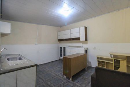 Casa para alugar com 1 quarto, 50m² em Fazenda da Juta, São Paulo