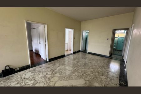 Casa à venda com 5 quartos, 540m² em Jardim America, São Paulo