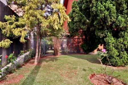 Casa à venda com 575m², 4 quartos e sem vaga