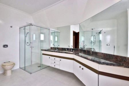 Casa à venda com 575m², 4 quartos e sem vaga