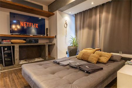 Apartamento à venda com 94m², 1 quarto e 2 vagas