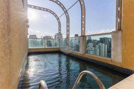 Apartamento à venda com 94m², 1 quarto e 2 vagas