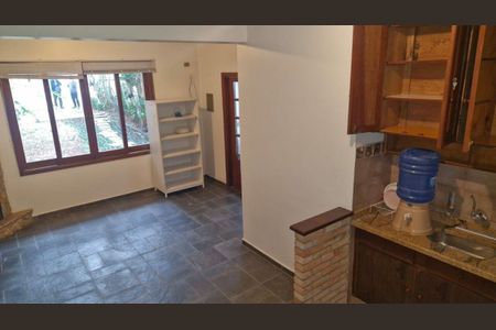 Casa à venda com 3 quartos, 221m² em Chácara Monte Alegre, São Paulo