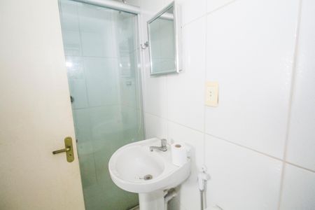 Apartamento para alugar com 65m², 2 quartos e 1 vaga Apartamento para alugar com 65m², 2 quartos e 1 vagaBanheiro