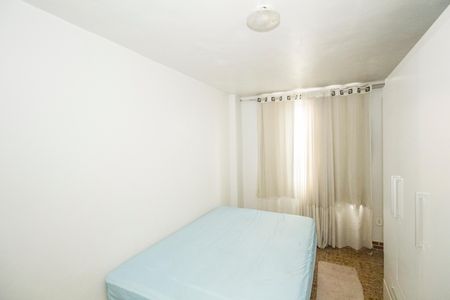 Quarto 2 de apartamento para alugar com 2 quartos, 65m² em Realengo, Rio de Janeiro