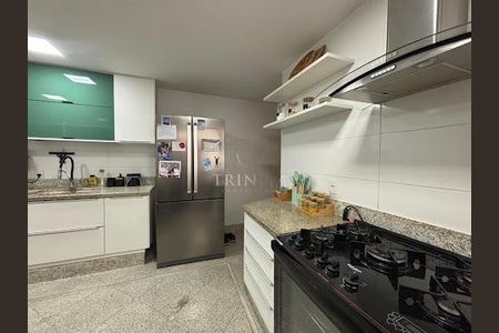 Apartamento à venda com 188m², 3 quartos e 2 vagas