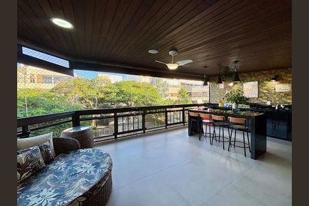 Apartamento à venda com 188m², 3 quartos e 2 vagas