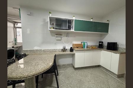 Apartamento à venda com 188m², 3 quartos e 2 vagas