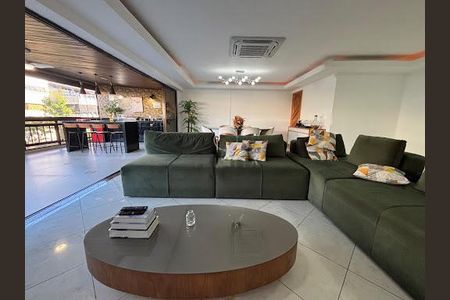 Apartamento à venda com 188m², 3 quartos e 2 vagas