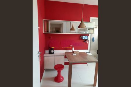 Apartamento à venda com 2 quartos, 200m² em Pinheiros, São Paulo