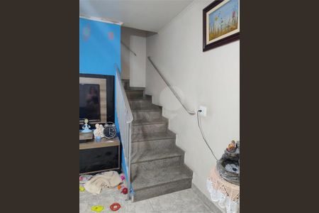 Casa à venda com 145m², 2 quartos e 2 vagas