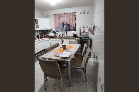 Casa à venda com 2 quartos, 145m² em Jardim Vila Formosa, São Paulo