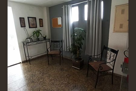 Apartamento para alugar com 76m², 3 quartos e 1 vaga Apartamento para alugar com 76m², 3 quartos e 1 vagaHall de entrada